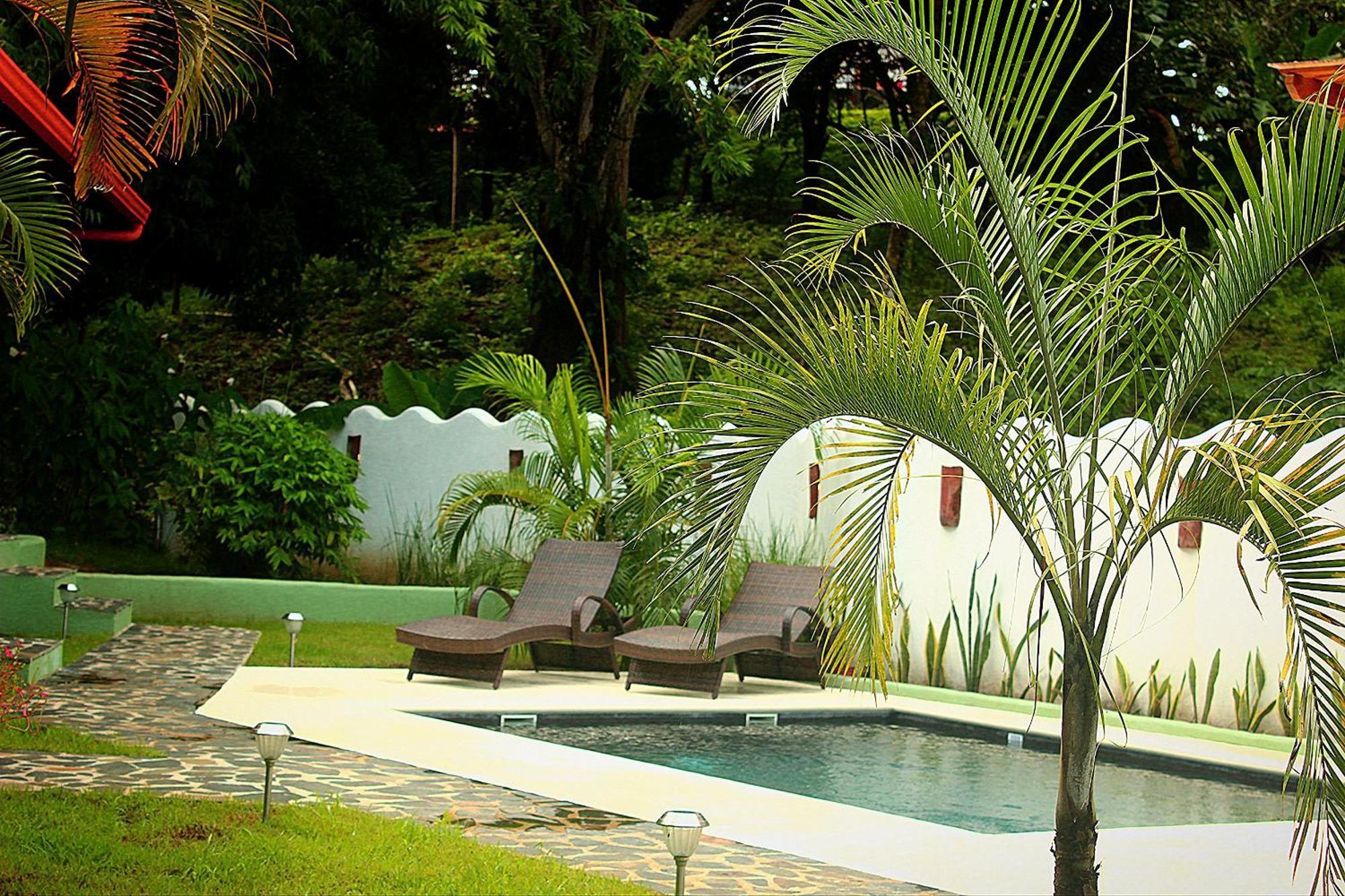 Tiki Lodge Hotel De Charme Santa Catalina Exterior photo